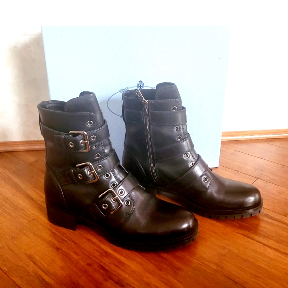 Authentic Prada Military Boots (Black/Zipper Closure) Size 40